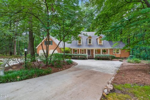 105 Dewberry Ct, Cary, NC, 27518-7019 | Card Image