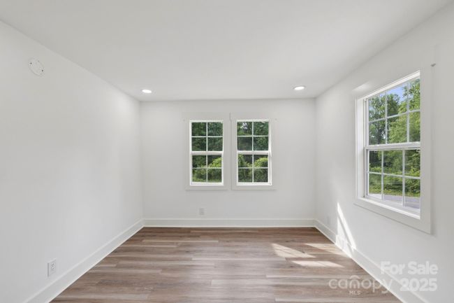 431 Pole Miller Ext, House other with 3 bedrooms, 2 bathrooms and null parking in Brevard NC | Image 8