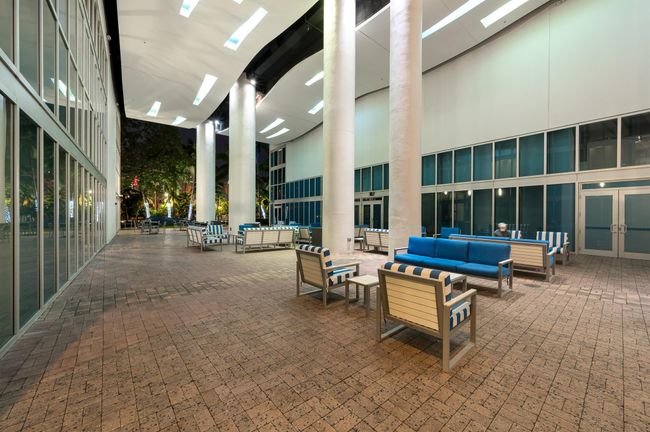 APT-4012 - 185 Sw 7 Th St, Condo with 2 bedrooms, 3 bathrooms and null parking in Miami FL | Image 44