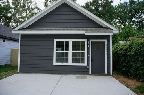 11851 Nelwood St, Willis, TX, 77318-7278 | Card Image