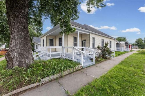 1201 Bridge St, Humboldt, KS, 66748-1839 | Card Image