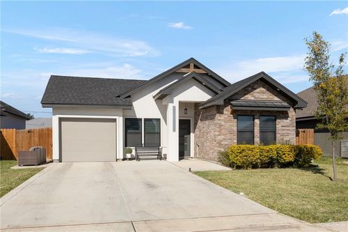 3508 E Diamondhead Ave, Alton, TX, 78573-4576 | Card Image