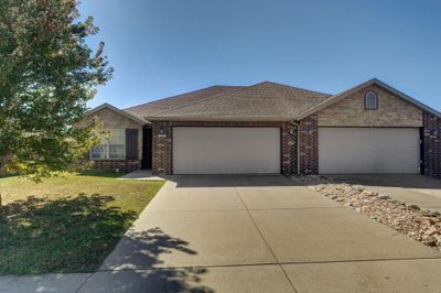 2312 W Bridlewood Trail-2 | Image 1