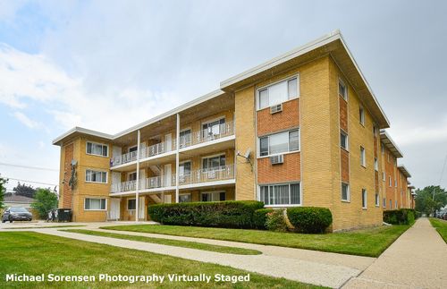 c2-4600 River Rd, Schiller Park, IL, 60176-1580 | Card Image