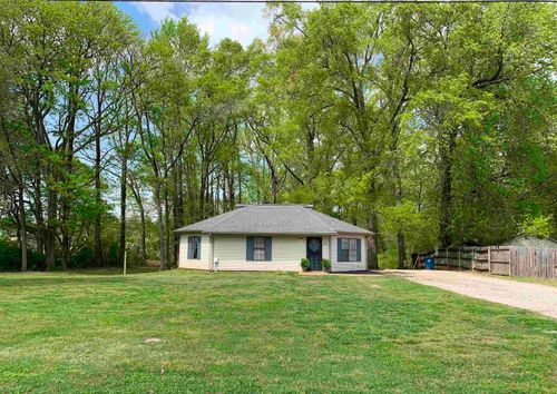 96 Sharon St, Atoka, TN, 38004-7018 | Card Image