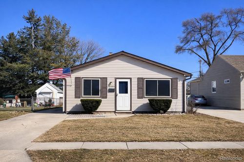 27054 Vance St, Madison Heights, MI, 48071-3421 | Card Image