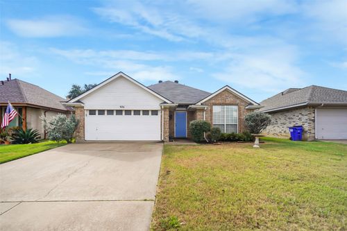 926 Meadow Cir S, Keller, TX, 76248-3629 | Card Image
