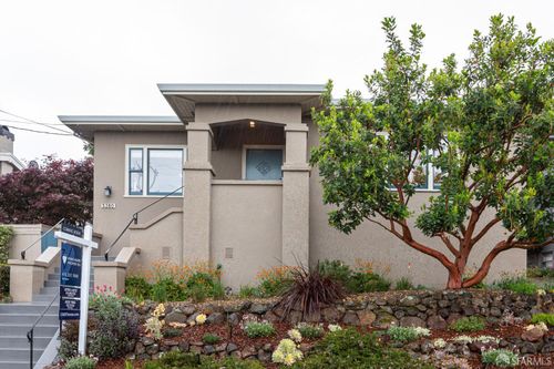 5380 Thomas Ave, Oakland, CA, 94618-1434 | Card Image