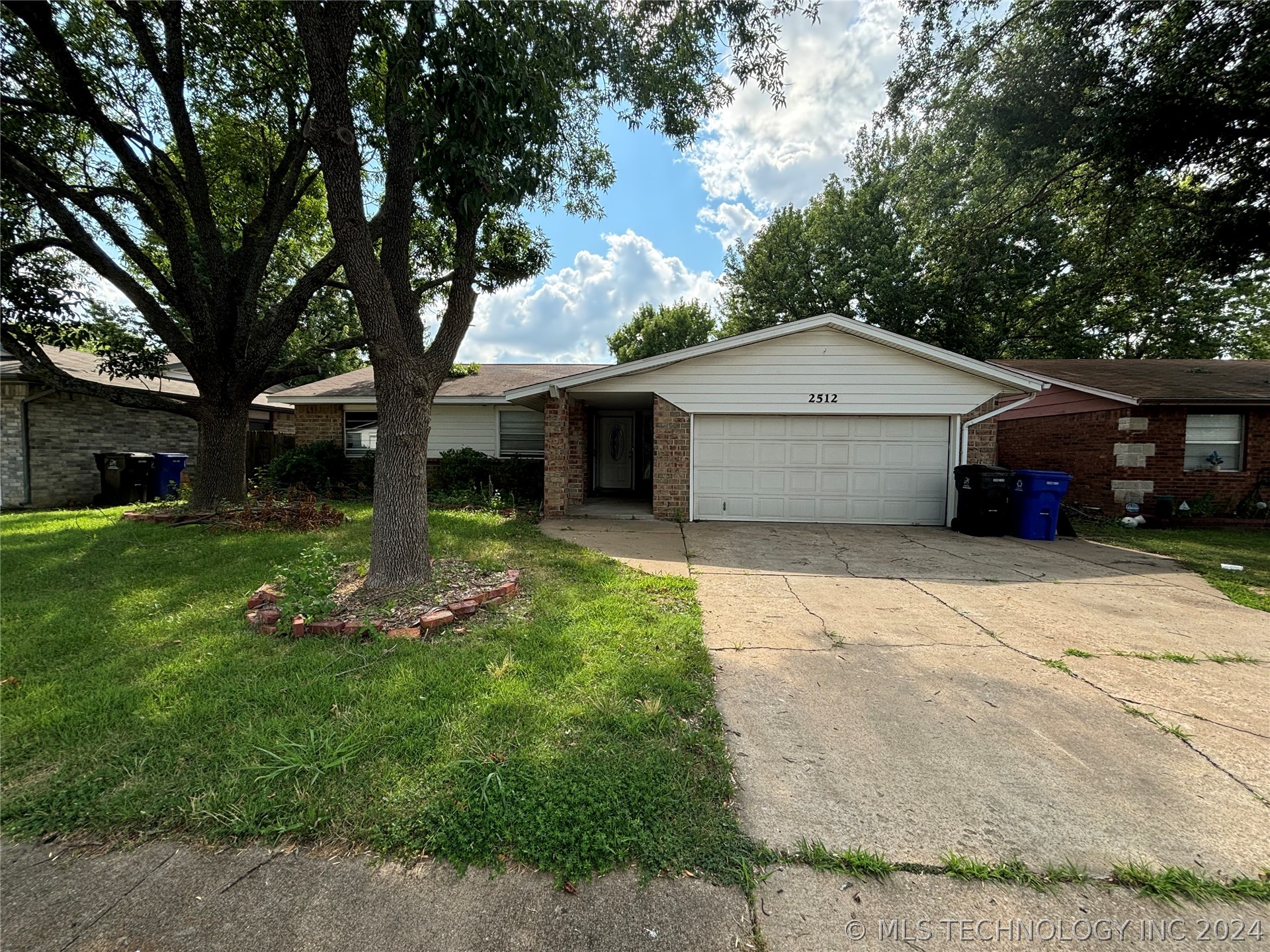 Sycamore Ave, Broken Arrow, OK 74012