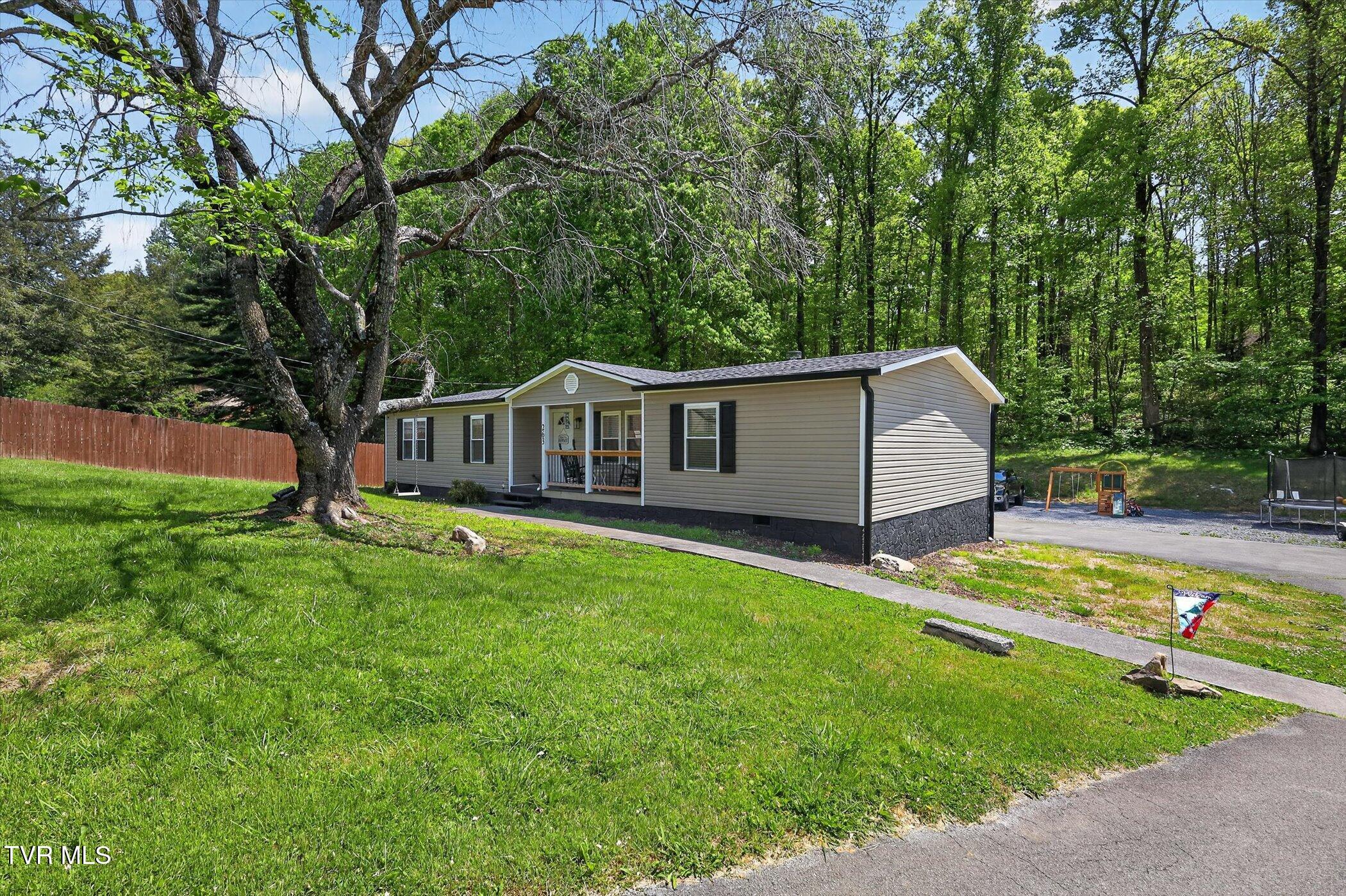 Residential in Elizabethton 4