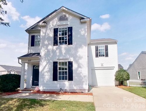 1217 Triece Ln, Charlotte, NC, 28215-4218 | Card Image