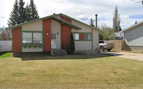 801 3 Ave Se, Slave Lake, AB, T0G2A3 | Card Image