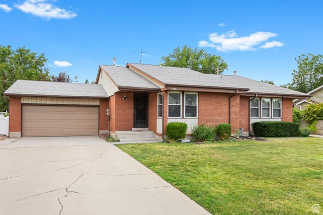 1884 E Jeremy Ct, Home with 6 bedrooms, 4 bathrooms and 8 parking in Murray UT | Image 28