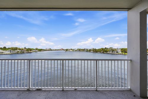 306-1201 S Riverside Dr, Pompano Beach, FL, 33062-6568 | Card Image