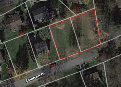 127 Emerson Drive, Zelienople Boro, PA, 16063 | Card Image