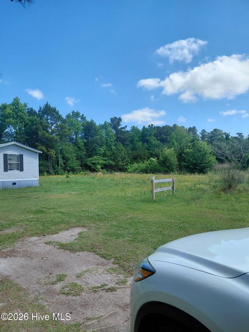 2337 Mill Creek Rd, Newport, NC, 28570-6003 | Card Image