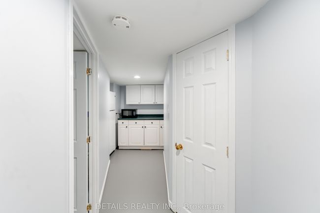 109 Beechfern Dr, House other with 4 bedrooms, 3 bathrooms and 4 parking in Stittsville ON | Image 34