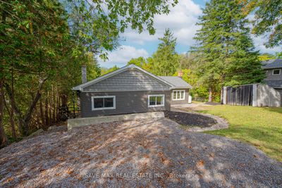 3907 Governor's Rd, House other with 2 bedrooms, 2 bathrooms and 4 parking in Lynden ON | Image 3