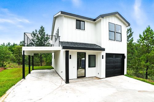 106 Haleakala, Bastrop, TX, 78602-6223 | Card Image