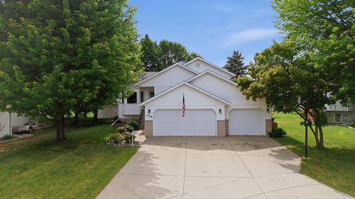 1709 33 1/2 St S, Moorhead, MN, 56560-3945 | Card Image