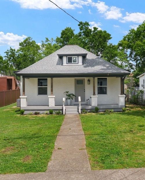 728 26th Ave N, Nashville, TN, 37208-3606 | Card Image