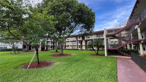 208r-150 Sw 134th Way, Pembroke Pines, FL, 33027-1655 | Card Image
