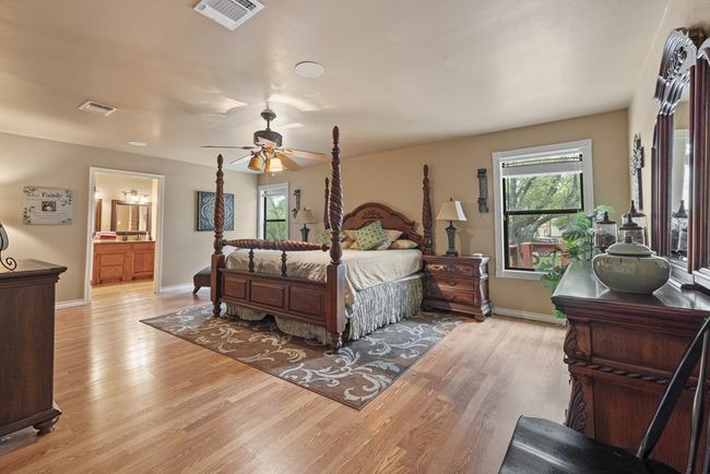A - 1245A Private Road 2415, Home with 3 bedrooms, 2 bathrooms and null parking in Uvalde TX | Image 11