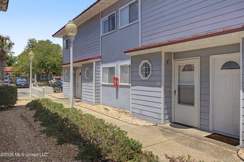132-1664 Beach Blvd, Biloxi, MS, 39531-5361 | Card Image