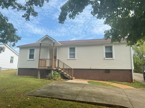 73 Dixon Dr, Clarksville, TN, 37040-3978 | Card Image