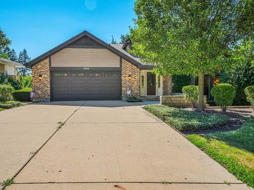 305 N Dale Ave, McHenry, IL, 60050-6106 | Card Image