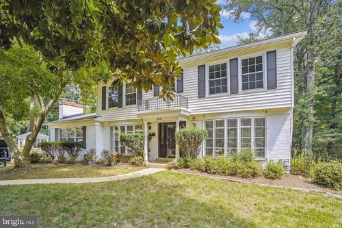 8501 Canterbury Dr, ANNANDALE, VA, 22003-4323 | Card Image