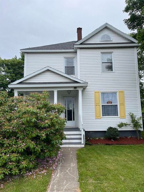 418 Whitney Ave, Sydney, NS, B1P5A7 | Card Image