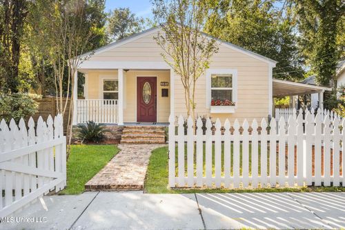 281 Santini St, Biloxi, MS, 39530-2958 | Card Image