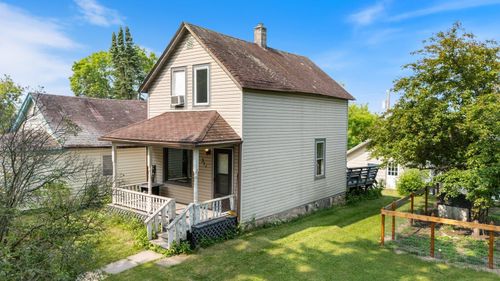 312 5th Ave, Bovey, MN, 55709-2600 | Card Image