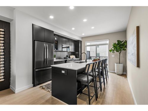 3-2886 Montrose Ave, Abbotsford, BC, V2S0N7 | Card Image