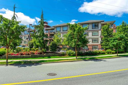 229-2233 Mckenzie Rd, Abbotsford, BC, V2S4A1 | Card Image