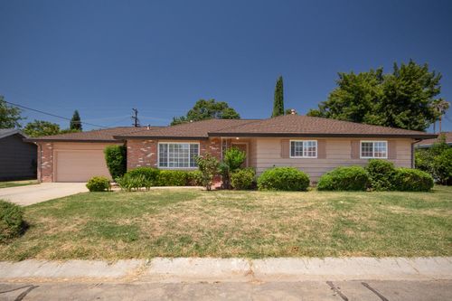 1648 Melanie Ln, Yuba City, CA, 95991-1915 | Card Image