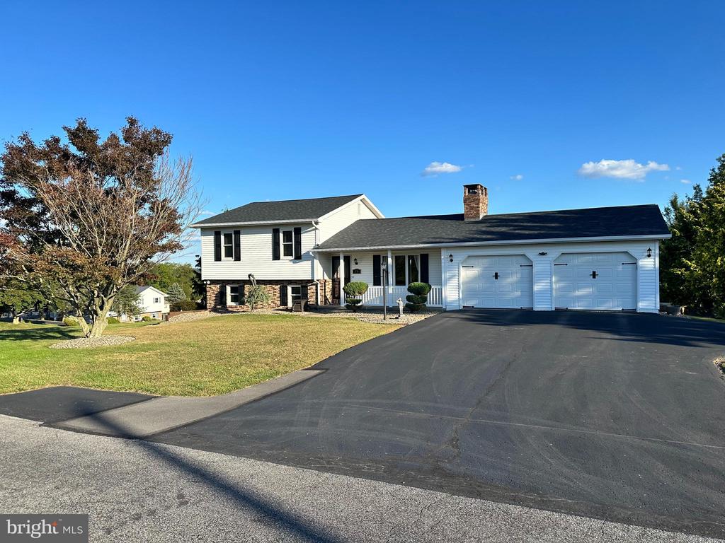 Essex Ln, Northumberland, PA 17857