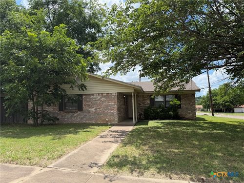 702 Karen St, Copperas Cove, TX, 76522-3126 | Card Image
