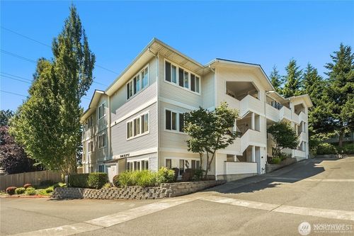 202-12406 Se 31st St, Bellevue, WA, 98005-5167 | Card Image