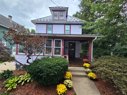 13 Mill St, North East, PA, 16428-1014 | Card Image