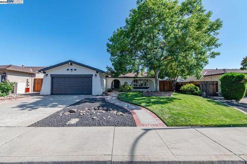 139 Amber Way, Livermore, CA, 94550-5112 | Card Image