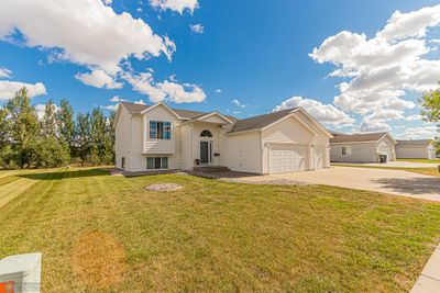 815 11th St W, West Fargo, ND-35.jpg | Image 2