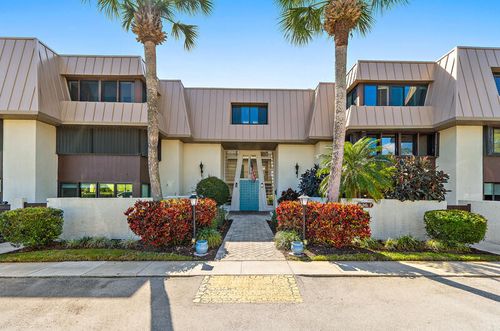 7-205-1800 Se Saint Lucie Blvd, Stuart, FL, 34996-4298 | Card Image