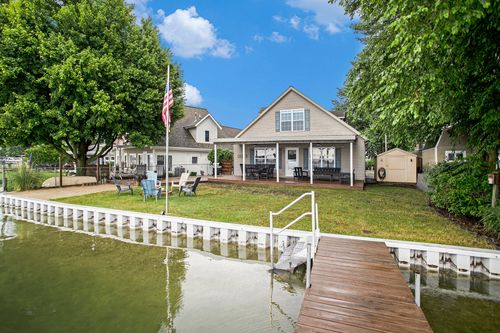 4222 W Joy Rd, Shelbyville, MI, 49344-9426 | Card Image
