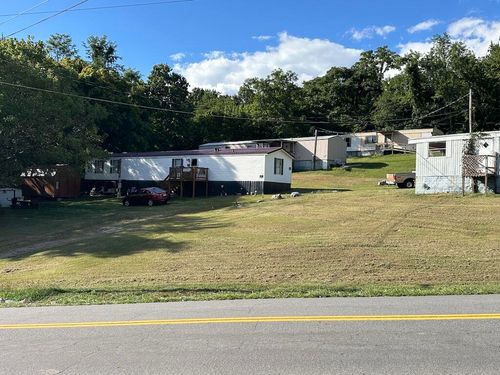 113 Verna Ln, Narrows, VA, 24124-2419 | Card Image