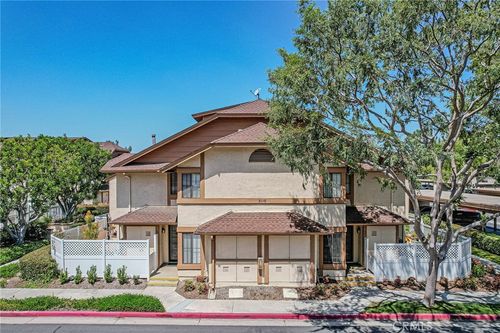 3110 Cochise Way, Fullerton, CA, 92833-4920 | Card Image
