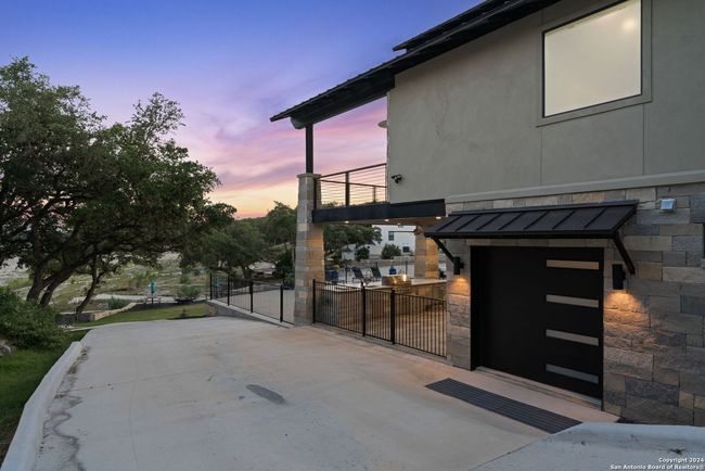 757 County Road 262, House other with 5 bedrooms, 4 bathrooms and null parking in Mico TX | Image 41