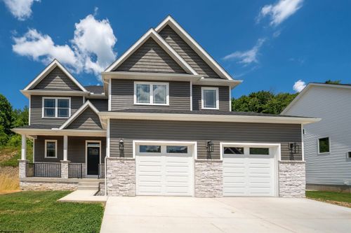 209 Farm Brook Ln, Morgantown, WV, 26505-1172 | Card Image