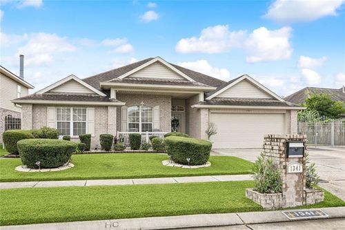 1341 Krupp Dr, Marrero, LA, 70072-6070 | Card Image
